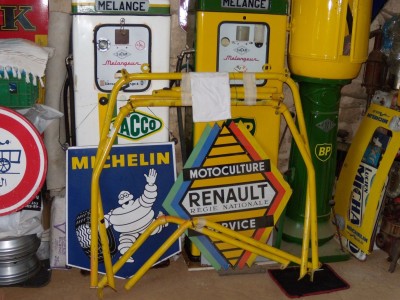 Mon arceau de la coupe qui attend que je trouve une autre Rallye...