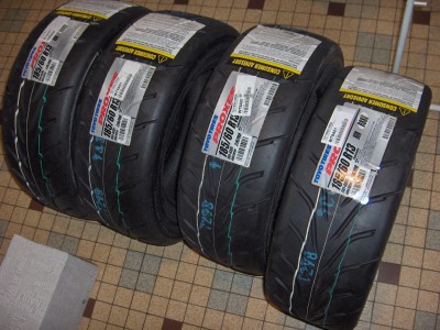 Toyo R 888 GG en 185/60/13