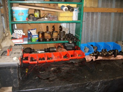 10-05-10 demonatge moteur (2).JPG