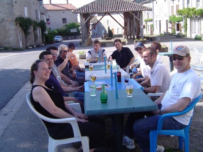 C' est pas une belle tablée ça ?