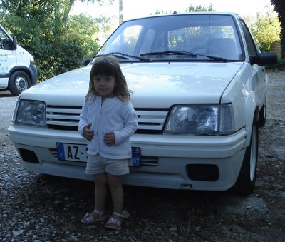 mon p'tit bout de chou guère plus haute que la rallye!!!