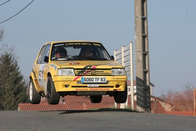 Voici mon auto en début de saison 2010 au Rallye des Monts du Lyonnais