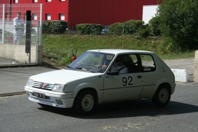 260047_218785351494032_147616301944271_629287_1585187_n.jpg