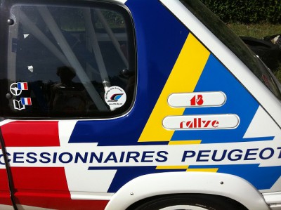 j'avais commandé les sticks 1.3 rallye pour la groupe A et l'autocollant du club collé &quot; a l'ancienne n'est ce pas Samuel ? &quot;