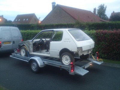 DSC00853.JPG (48.66 Kio) Vu 1330 fois la voici une nouvelle fois chargée dans cet état, la prochaine fois qu'elle sera sur plateau, elle aura une robe toute neuve