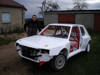 Et moi, le proprio de la 205 !!! mdr
