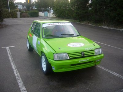 BOUCLIER AVANT ETROIT PEUGEOT 205 Ref. : MC PE B2 050