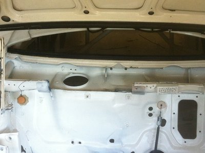 La decoupe dans la traverse