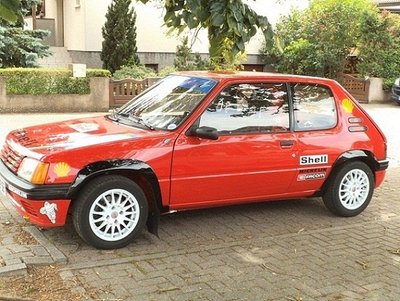 la superbe auto de Serge 76......j'aurai la même un jour .. je l'aurai....