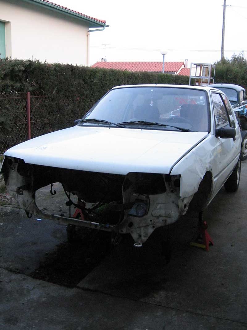 RENOVATION 205RALLYE 008.jpg