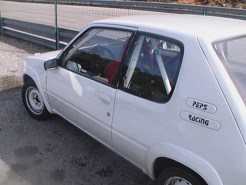 205 Rallye 1.jpg