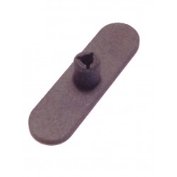 Agrafe fixation extension aile dans le bas de caisse