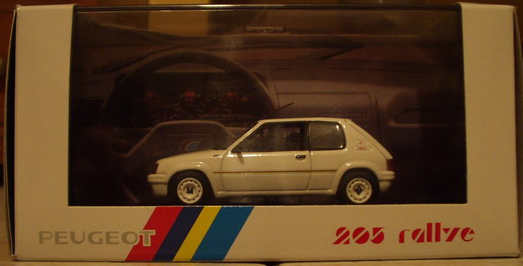 205rallyeminiature7uj[1].png