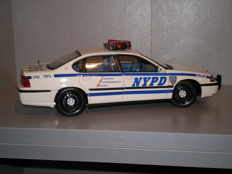 NYPD véhicule rare car pas commercialisé en France, elle vient de New-york même.