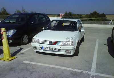 10 min après achat sur un parking<br />je vous rassure, les autocs n'ont pas vécu plus longtemps