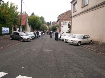 1 Rue pour le Club 205, le club 104 et le 205 RCF