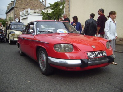 panhard,oui mais laquelle,avis aux spécialistes