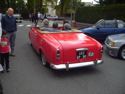 S7001459.JPG