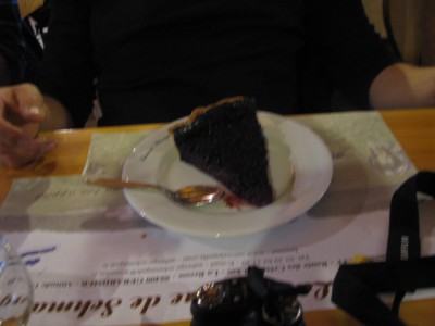 c est le seul dessert que j ai réussi a prendre bande de morfallllllllllllleeeeeeeeeeeee!!!!!!!!!!!!!!!!!!!!!!!!!!!!!!!!!!!!