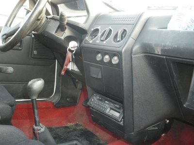 ça me fait bizard.. une rallye avec l'int noir.. j'ai ,l'habitude!!